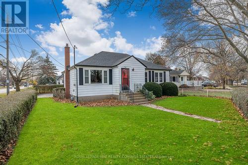 74 Beamer Avenue, St. Catharines (441 - Bunting/Linwell), ON - Outdoor