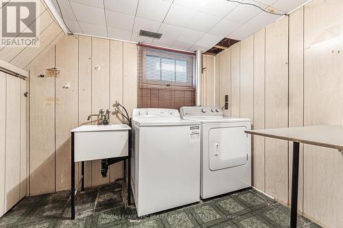 74 Beamer Avenue, St. Catharines (441 - Bunting/Linwell), ON - Indoor Photo Showing Laundry Room