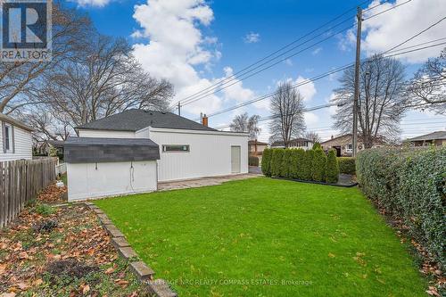 74 Beamer Avenue, St. Catharines (441 - Bunting/Linwell), ON - Outdoor