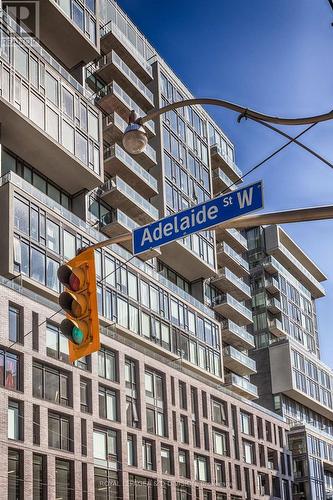 423 - 111 Bathurst Street, Toronto, ON - Outdoor With Balcony With Facade