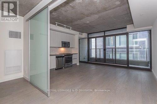 423 - 111 Bathurst Street, Toronto, ON - Indoor