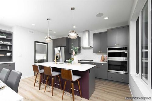 196 North Haven Way, West St Paul, MB - Indoor Photo Showing Kitchen With Upgraded Kitchen