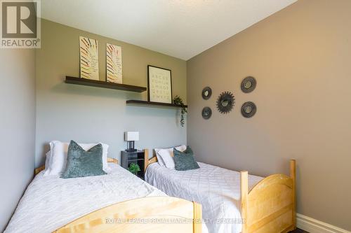 4992 County Road 1, Prince Edward County (Hillier), ON - Indoor Photo Showing Bedroom