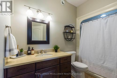 4992 County Road 1, Prince Edward County (Hillier), ON - Indoor Photo Showing Bathroom