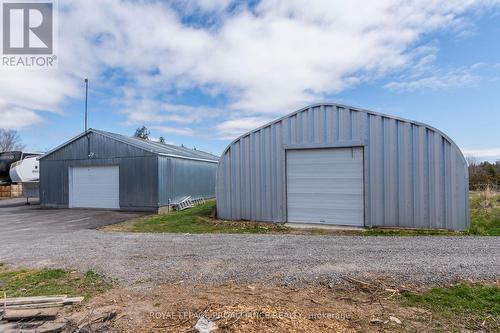 4992 County Road 1, Prince Edward County (Hillier), ON - Outdoor