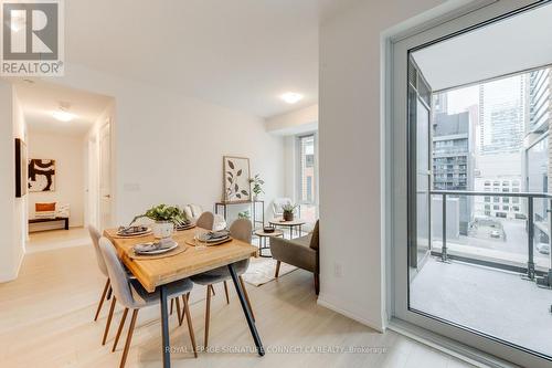 609 - 8 Widmer Street, Toronto, ON - Indoor Photo Showing Dining Room