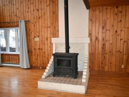 Autre - 75 Rue De L'Arpenteur, Drummondville, QC - Indoor Photo Showing Living Room With Fireplace