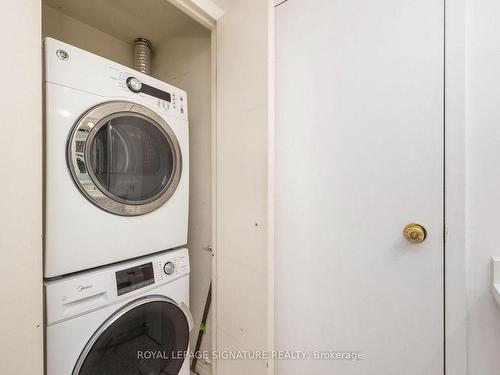 1504-10 Yonge St, Toronto, ON - Indoor Photo Showing Laundry Room