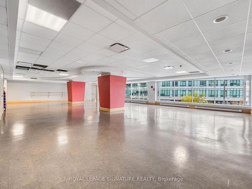 1504-10 Yonge St, Toronto, ON - Indoor Photo Showing Other Room