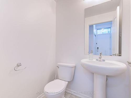 116-11 Applewood Lane, Toronto, ON - Indoor Photo Showing Bathroom