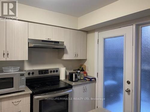 230 - 2355 Sheppard Avenue W, Toronto, ON - Indoor Photo Showing Kitchen