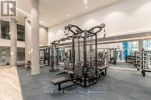 714 - 161 Roehampton Avenue, Toronto, ON - Indoor Photo Showing Gym Room