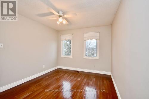 1916 Applewood Avenue, Innisfil, ON - Indoor Photo Showing Other Room