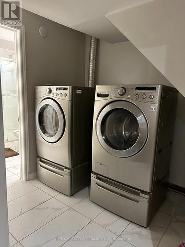 24 Dulverton Drive, Brampton, ON - Indoor Photo Showing Laundry Room