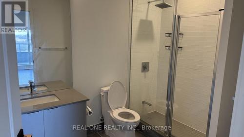 333 - 2485 Taunton Road, Oakville, ON - Indoor Photo Showing Bathroom