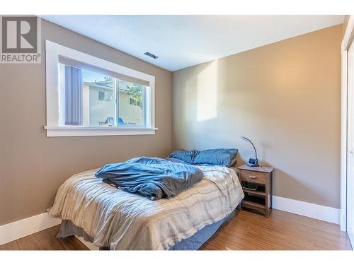 2714 Tranquille Road Unit# 23, Kamloops, BC - Indoor Photo Showing Bedroom