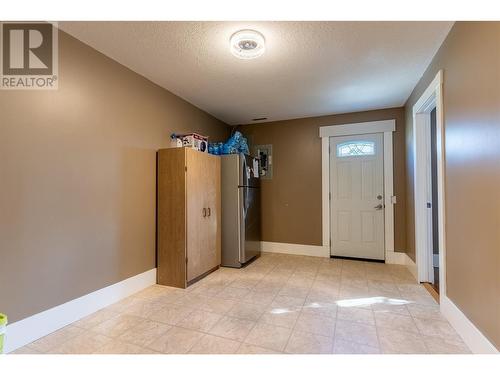 2714 Tranquille Road Unit# 23, Kamloops, BC - Indoor Photo Showing Other Room