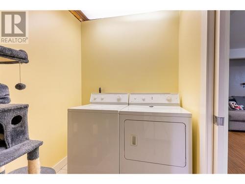 2714 Tranquille Road Unit# 23, Kamloops, BC - Indoor Photo Showing Laundry Room