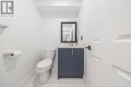 59 Prince Charles Way, Markham, ON - Indoor Photo Showing Bathroom