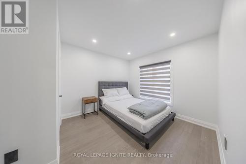 59 Prince Charles Way, Markham, ON - Indoor Photo Showing Bedroom