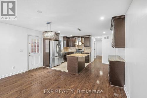 A - 52 Champagne Avenue S, Ottawa, ON - Indoor Photo Showing Kitchen With Upgraded Kitchen