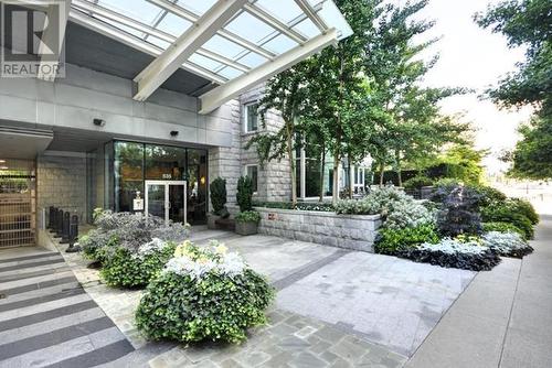 902 535 Nicola Street, Vancouver, BC - Outdoor