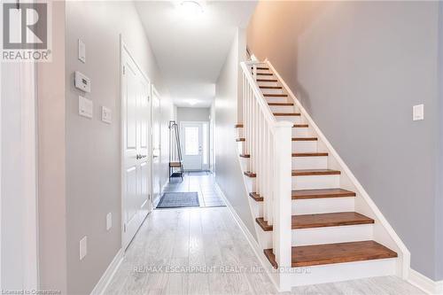 135 Kinsman Drive, Hamilton, ON - Indoor Photo Showing Other Room