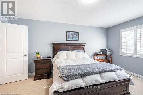 135 Kinsman Drive, Hamilton, ON - Indoor Photo Showing Bedroom