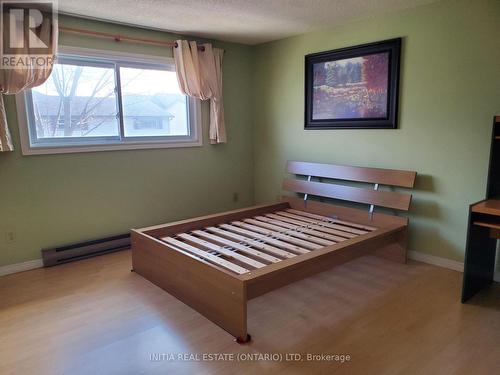 2 - 1215 Cheapside Street, London, ON - Indoor Photo Showing Bedroom