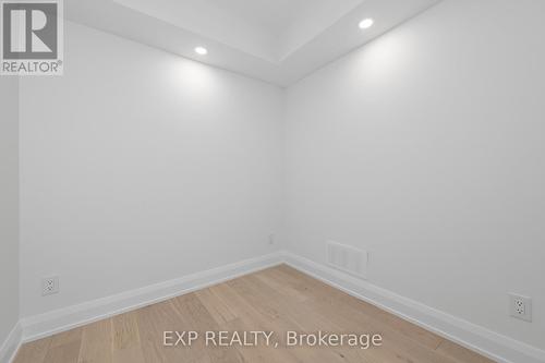 A - 533 Broadhead Avenue, Ottawa, ON - Indoor Photo Showing Other Room