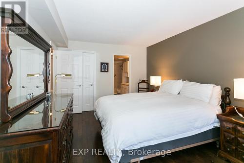 212 - 225 Alvin Road, Ottawa, ON - Indoor Photo Showing Bedroom