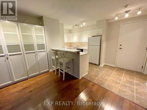 212 - 225 Alvin Road, Ottawa, ON - Indoor Photo Showing Kitchen