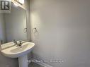 62 Summersides Boulevard, Pelham (662 - Fonthill), ON  - Indoor Photo Showing Bathroom 