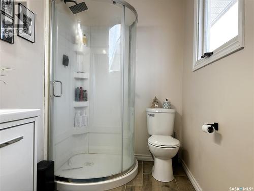 342 28Th Street, Battleford, SK - Indoor Photo Showing Bathroom