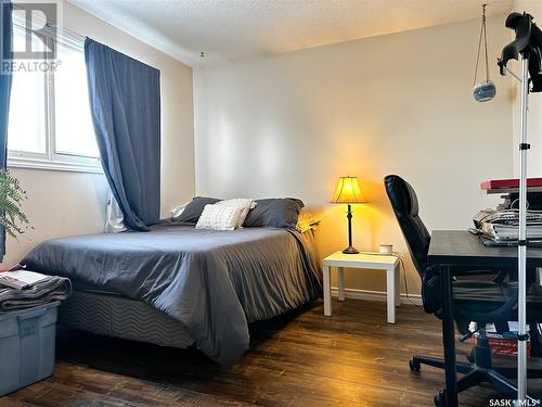 342 28Th Street, Battleford, SK - Indoor Photo Showing Bedroom