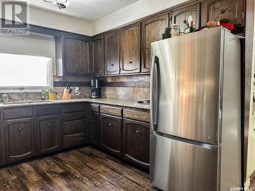 342 28Th Street, Battleford, SK - Indoor Photo Showing Kitchen