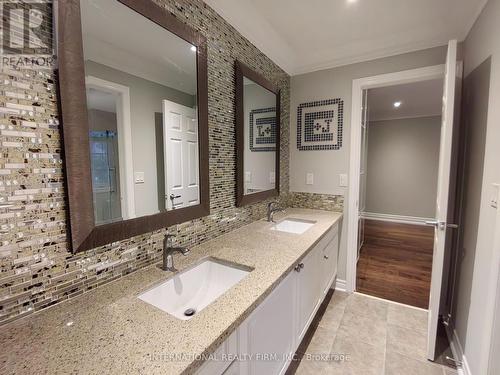 6A Steppingstone Trail, Toronto, ON - Indoor Photo Showing Bathroom