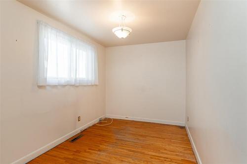 723 Nairn Avenue, Winnipeg, MB - Indoor Photo Showing Other Room