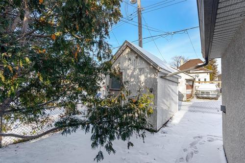 723 Nairn Avenue, Winnipeg, MB - Outdoor