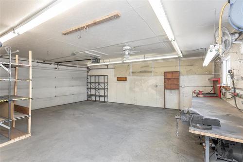 723 Nairn Avenue, Winnipeg, MB - Indoor Photo Showing Garage