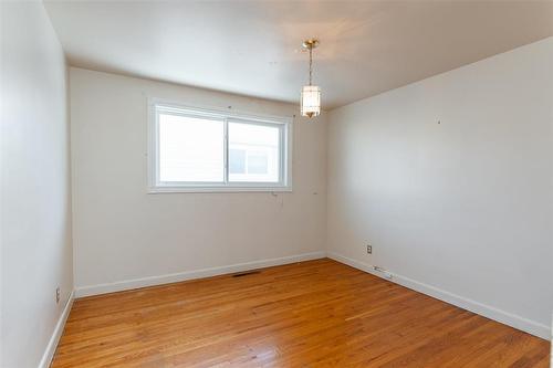 723 Nairn Avenue, Winnipeg, MB - Indoor Photo Showing Other Room