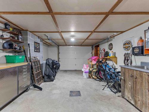 Garage - 1562 Ch. De La Petite-France, Noyan, QC - Indoor Photo Showing Garage