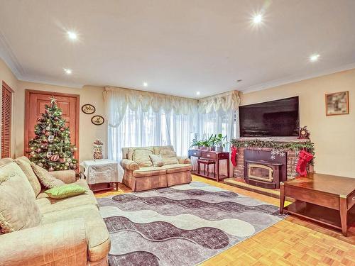 Family room - 2066 Rue Laniel, Montréal (L'Île-Bizard/Sainte-Geneviève), QC - Indoor Photo Showing Living Room