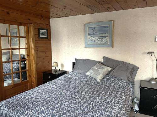 Master bedroom - 33 Ch. Larochelle, Saint-Claude, QC - Indoor Photo Showing Bedroom