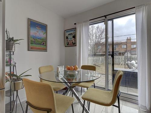 Coin-repas - 323 Rue Des Vosges, Laval (Vimont), QC - Indoor Photo Showing Dining Room