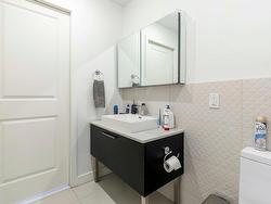 Ensuite bathroom - 