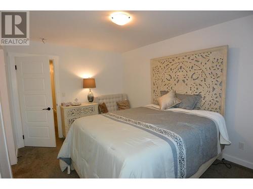 3237 Third Avenue, Smithers, BC - Indoor Photo Showing Bedroom