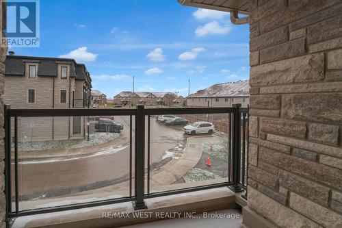 2 - 675 Victoria Road N, Guelph, ON - Outdoor With Balcony