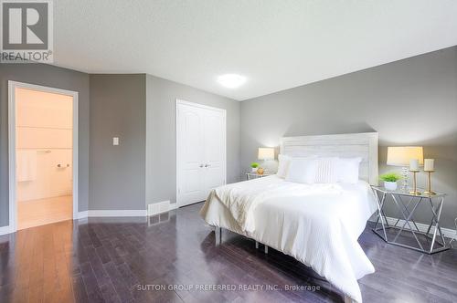 18 - 93 Pine Valley Gate, London, ON - Indoor Photo Showing Bedroom