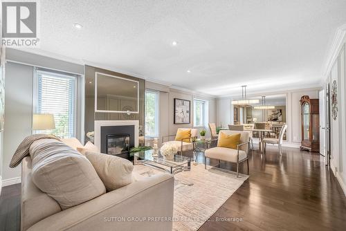 18 - 93 Pine Valley Gate, London, ON - Indoor Photo Showing Living Room With Fireplace